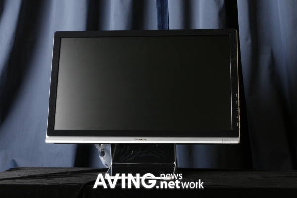 [리뷰] 벤큐코리아 22인치 'BenQ E2200HD' LCD 모니터