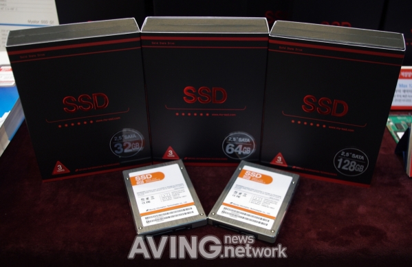 명정보기술, 월드 IT 쇼에 차세대 저장장치 'MYUNG SSD G3' 선보여 관련 사진