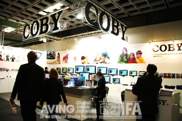 [IFA 2010] 코비, 2.8인치 MP3 플레이어 'MP828' 공개