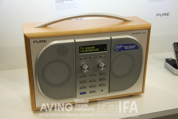 [IFA 2010] 퓨어, 포터블 라디오 'EVOKE-2S' 소개 관련 사진