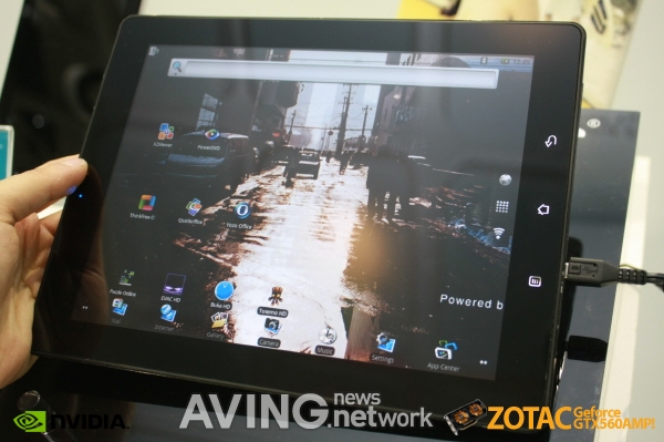 [COMPUTEX 2011] 셔틀, 엔비디아 테그라 탑재 태블릿 'N09CN01'