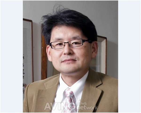 [태양광 인터뷰] 지경부 박진호 태양광PD, "해외 프로젝트 참여로 국내 태양광산업 활성화 유도해야"
