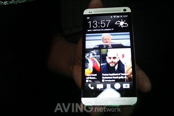 [MWC 2013] HTC, 풀HD 스마트폰 '원(one)' 선보여 관련 사진
