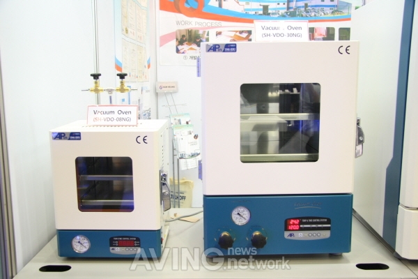 [KOREA CHEM 2014] 삼흥에너지, 물성 변화 없는 저온 진공 건조기 선보여