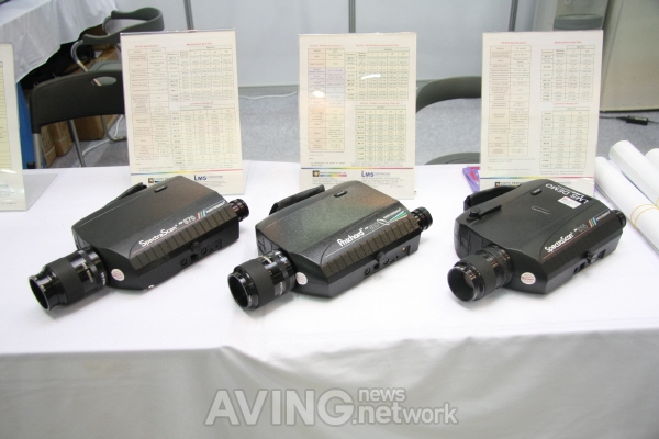 [LED & OLED EXPO 2014] 엘엠에스, 포토리서치社 광계측기 적용한 'OLED IVL 테스트 시스템' 선보여