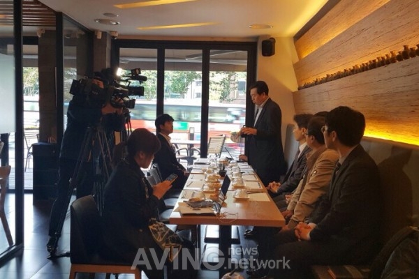 한국막걸리협회, 국내 최초 막걸리 위한 '바이오플라스틱 잔' 개발 관련 사진