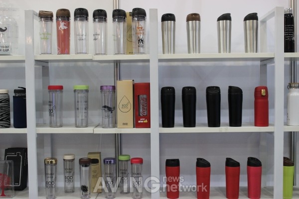 [메가쇼 2015 시즌2] 성도테크, 디자인과 합리성 갖춘 감각적 보틀 선보여
