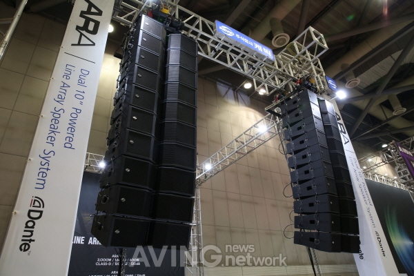 [KOSOUND 2016] 케빅, DUAL 10" POWERED LINE ARRAY 스피커 시스템 선보여 관련 사진
