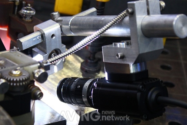 [WELDING KOREA 2018] 웰드웰, 컨소시엄 개발 진행한 '용접 카메라' 시연 나서 관련 사진