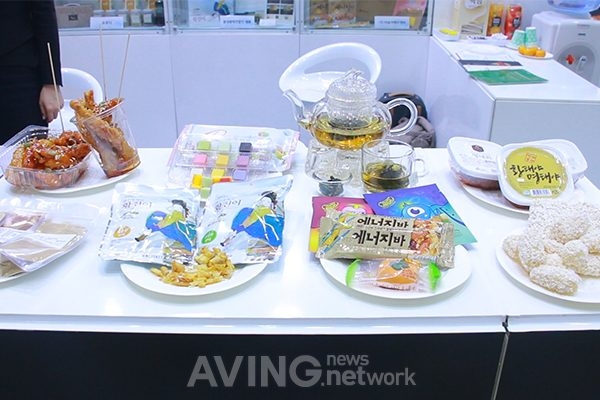 춘천바이오산업진흥원 관련 기사 사진 · [2018 코엑스 푸드위크 영상] 춘천바이오산업진흥원, 웰니스 식품 소개