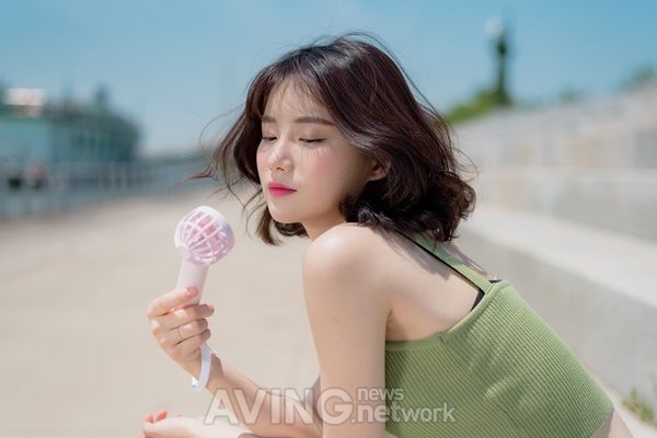 [미리보는 CES 2019] 블루필, 휴대용 공기 청정기와 미니헤드 휴대용 선풍기 소개 예정 관련 사진