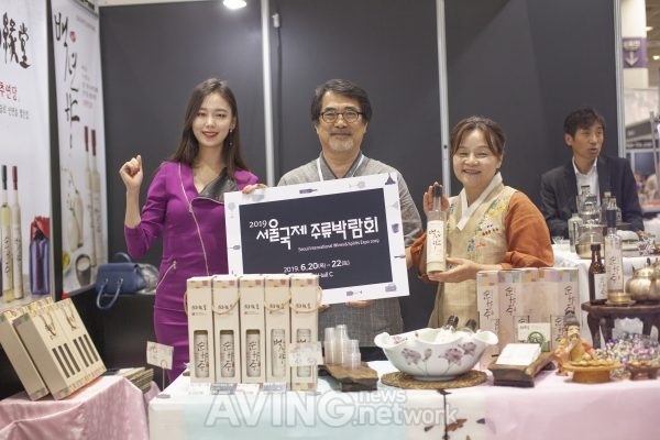 [SIWS 2019 영상] 추연당, 여주쌀로 정성들여 만든 '백년향'과 '순향주' 선봬 관련 사진