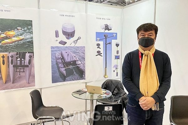 2022 드론쇼코리아에 참가한 요타오션의 하기갑 대표 │사진 촬영 - 에이빙뉴스