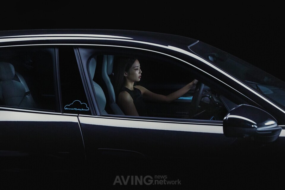 타이칸 4S 크로스 투리스모 포 제니 루비 제인(Taycan 4S Cross Turismo for Jennie Ruby Jane) │사진 제공-포르쉐코리아