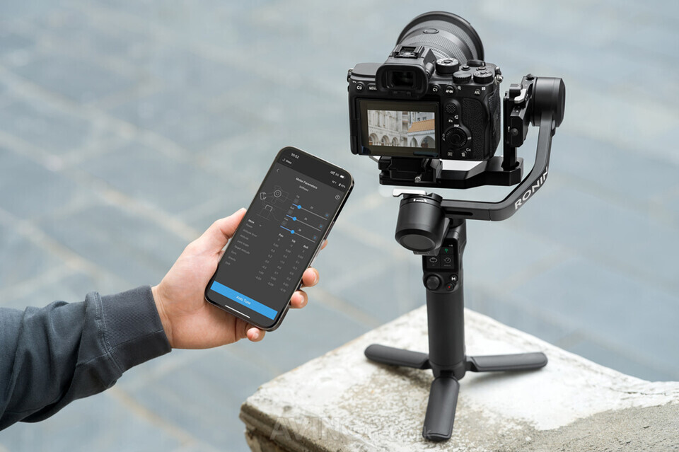 DJI, 미러리스 카메라 사용자 위한 여행 최적화 짐벌 RS 3 Mini 선보여... Dji, 미러리스 카메라 사용자 위한 여행 최적화 짐벌 Rs 3 Mini 선보여...
