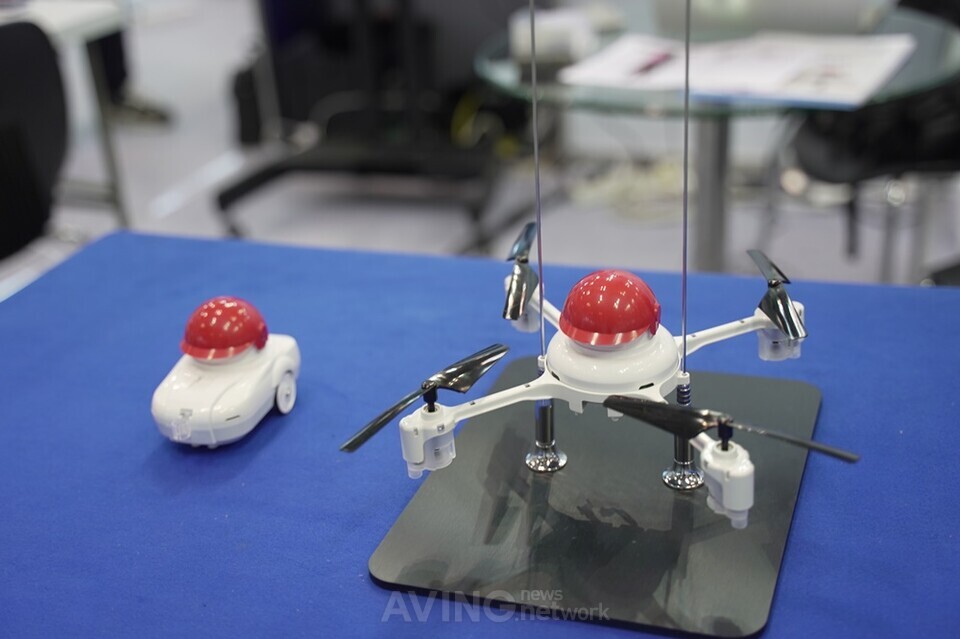 웨이브쓰리디, 2023 드론쇼코리아서 CAP 인공지능 에너지 드론 & 로봇 선... - 뉴스 썸네일 이미지