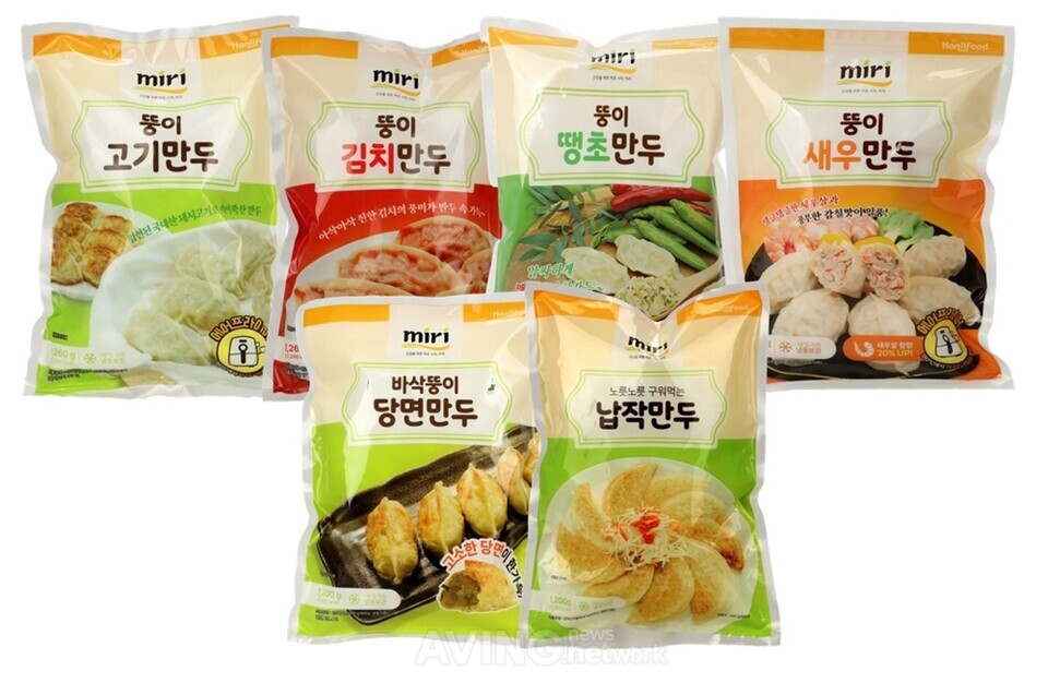 한일후드 관련 기사 사진 · 한일후드, 서울푸드 2025서 ‘미리(MIRI)’ 브랜드 ‘뚱이만두’ & ‘쫄탱우동’ 소개한다... “직접 수출 확대해 인지도 강화 꾀할 것”