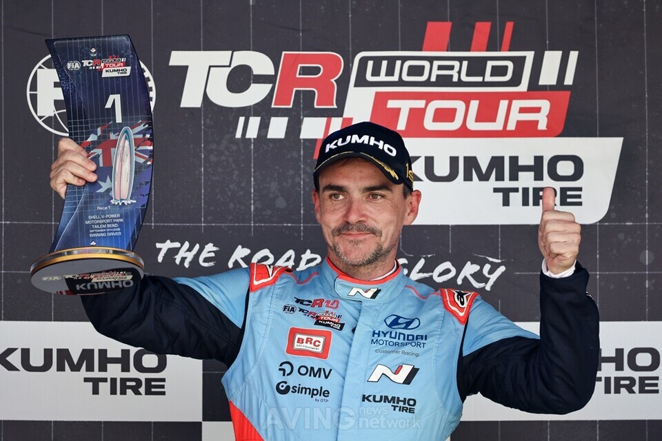 현대차 '더 뉴 아반떼 N TCR', '2025 TCR 월드투어' 5라운드 우승… "시즌 드라이버 챔피언십·제조사 챔피언십 목표"