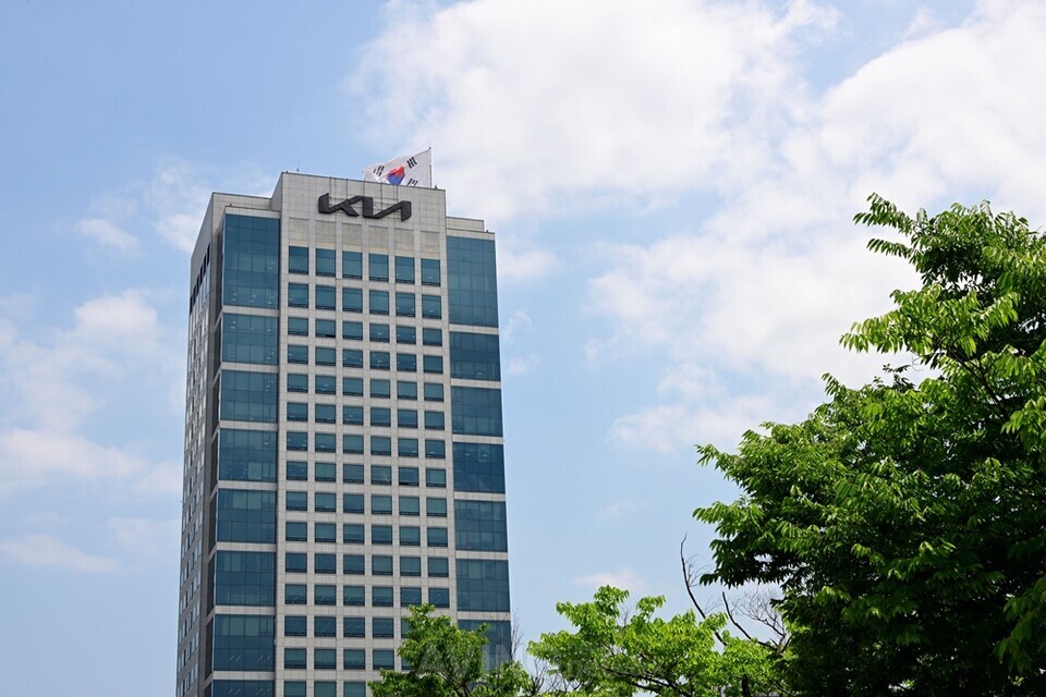 기아, 카자흐스탄 코스타나이 CKD(반조립제품) 합작 공장 준공식 개최... 연간 7만 대 생산능력 갖춰