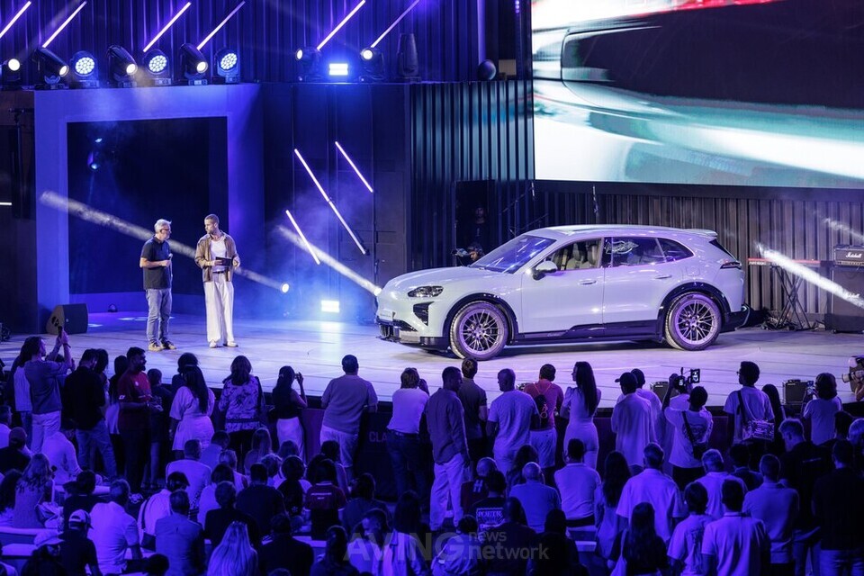 제공 - 포르쉐 AG