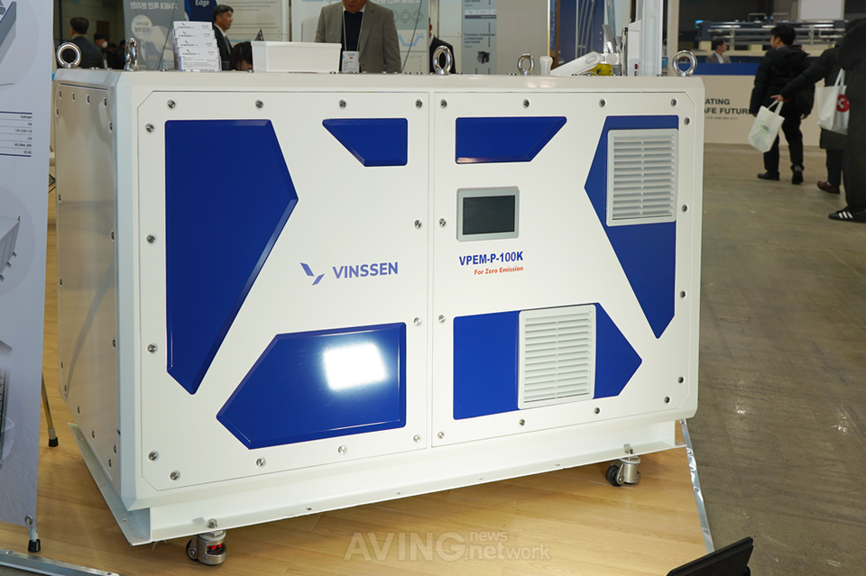 빈센이 WHE 2025에 출품한 100kW급 선박용 수소 연료전지 시스템. | 촬영 - 에이빙뉴스