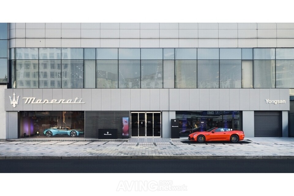 마세라티 코리아, ‘용산 전시장’ 확장 오픈… “넓어진 공간 구성에 최신 리테일 콘셉트 적용해 브랜드 몰입도 ↑”