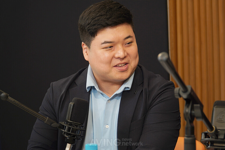 [혁신제품 특집 인터뷰] 메디노드, 약 쏟아부으면 AI가 알아서 분류한다... - 뉴스 썸네일 이미지